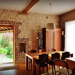 Prázdninový dům Liebevoll Renoviertes Als Teil Eines Kleinen Bauernhauses Mit Abgesc By Interhome