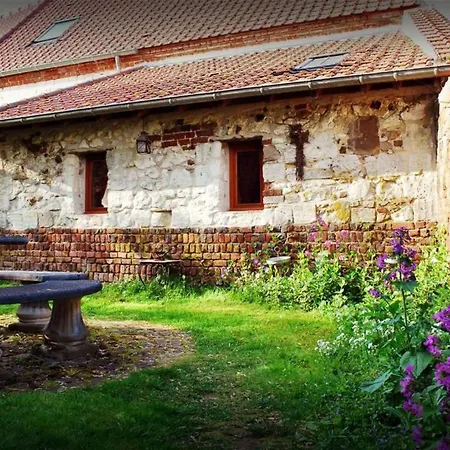 Liebevoll Renoviertes Als Teil Eines Kleinen Bauernhauses Mit Abgesc By Interhome Hébergement de vacances *