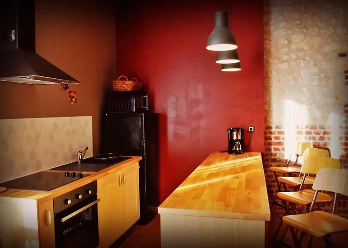 Hébergement de vacances Liebevoll Renoviertes Als Teil Eines Kleinen Bauernhauses Mit Abgesc By Interhome *