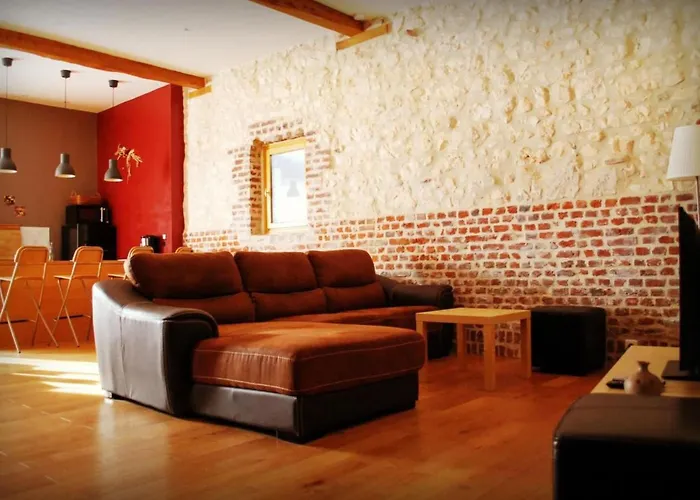 Hébergement de vacances Liebevoll Renoviertes Als Teil Eines Kleinen Bauernhauses Mit Abgesc By Interhome Mont-Saint-Eloi