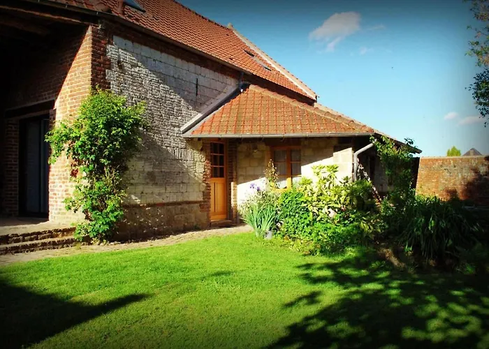 Liebevoll Renoviertes Als Teil Eines Kleinen Bauernhauses Mit Abgesc By Interhome Hébergement de vacances